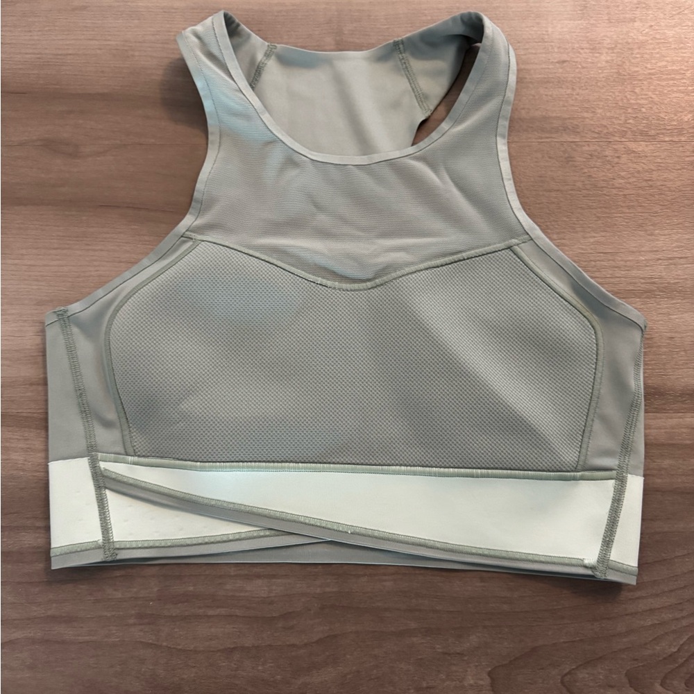 On Running Light Blue Sports Bra - Picture 3 of 4